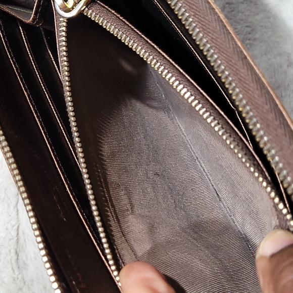 Prada Zip Wallet | Plum Saffiano Leather - Picture 12 of 16